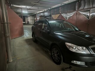 2012 Skoda Octavia II (A5) Рестайлинг, чёрный, 710000 рублей, вид 1