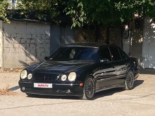 2000 Mercedes-Benz E-Класс 320 II (W210, S210) Рестайлинг, чёрный, 1650000 рублей, вид 4