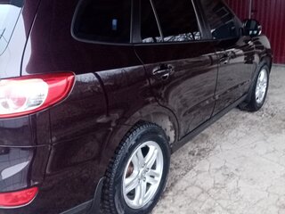 2011 Hyundai Santa Fe II Рестайлинг, красный, 1400000 рублей, вид 3