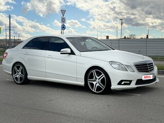 2011 Mercedes-Benz E-Класс 300 IV (W212, S212, C207), белый, 1300000 рублей, вид 5