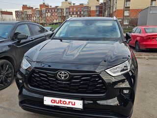 2025 Toyota Highlander IV (XU70), чёрный, 6200000 рублей, вид 3