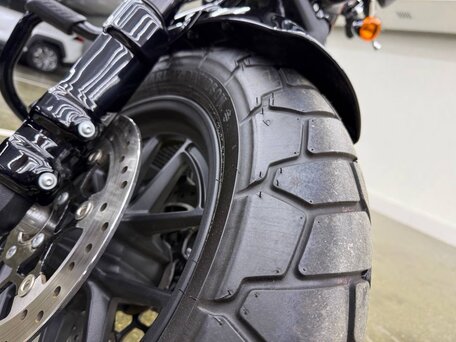 2023 Harley-Davidson Fat Bob, чёрный, 2100000 рублей, вид 3