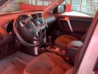 2013 Toyota Land Cruiser Prado 150 Series, серебристый, 4300000 рублей, вид 5