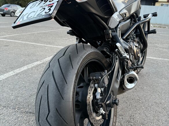 2017 Yamaha MT-07 (FZ-07), серый, 700000 рублей - вид 6