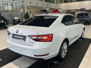 2015 Skoda Superb III, белый, 1867000 рублей, вид 4