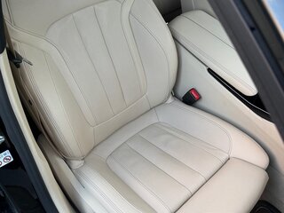 2019 BMW 5 серии M550d xDrive VII (G30/G31/G38), чёрный, 4800000 рублей, вид 4