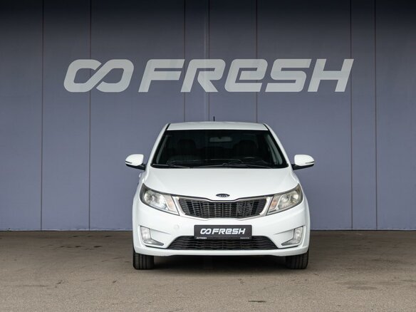 2012 Kia Rio 5-speed III, белый - вид 2