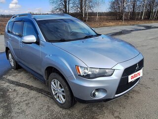 2009 Mitsubishi Outlander II Рестайлинг, серый, 1300000 рублей, вид 4