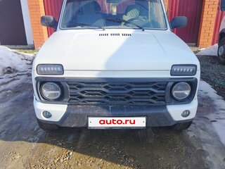 2000 Lada (ВАЗ) 2121 (4x4) I Рестайлинг, белый, 310000 рублей, вид 2