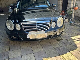 2006 Mercedes-Benz E-Класс 200 III (W211, S211) Рестайлинг, чёрный, 1100000 рублей, вид 1