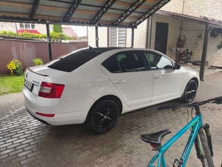 2016 Skoda Octavia III (A7), белый, 933777 рублей, вид 4
