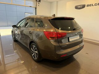 2017 Kia Ceed II Рестайлинг, коричневый, 1229000 рублей, вид 2