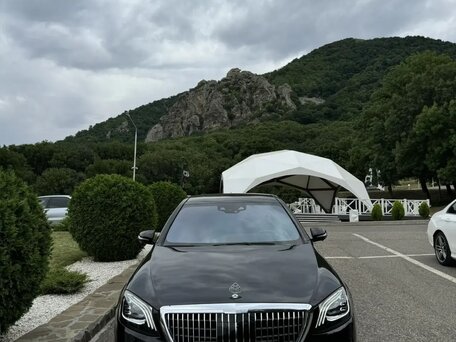 2018 Mercedes-Benz Maybach S-Класс 560 I (X222) Рестайлинг, чёрный, 5250000 рублей, вид 1