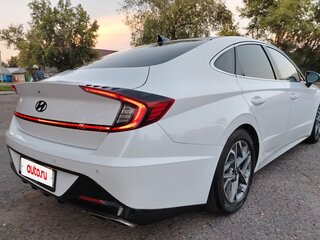 2022 Hyundai Sonata VIII (DN8), белый, 2630000 рублей, вид 5
