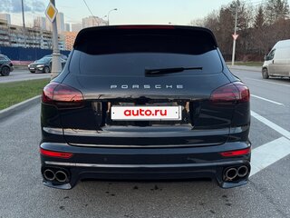 2015 Porsche Cayenne Turbo II Рестайлинг (958), чёрный, 4370000 рублей, вид 5