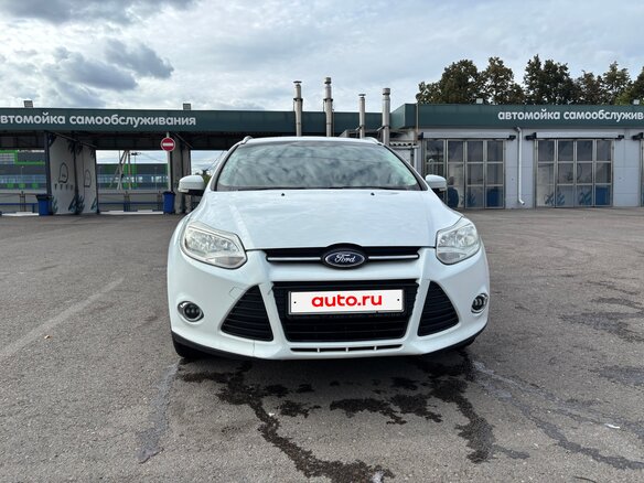 2012 Ford Focus III, белый, 800000 рублей - вид 1