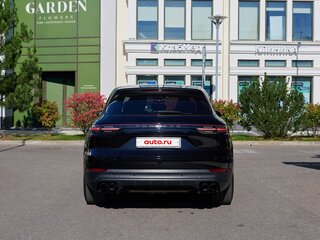 2019 Porsche Cayenne III, чёрный, 6950000 рублей, вид 4