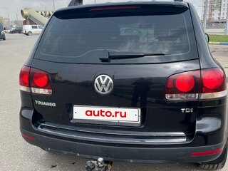 2007 Volkswagen Touareg I Рестайлинг, чёрный, 800000 рублей, вид 4