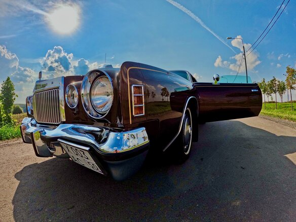 1976 Chrysler Cordoba I, коричневый, 8000000 рублей