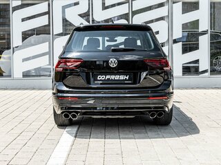 2019 Volkswagen Tiguan II, чёрный, 2290000 рублей, вид 4
