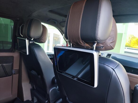 2015 Volkswagen Multivan T5 Рестайлинг, красный, 4400000 рублей - вид 9