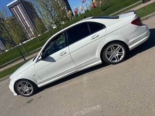 2009 Mercedes-Benz C-Класс 200 III (W204), белый, 900000 рублей, вид 4