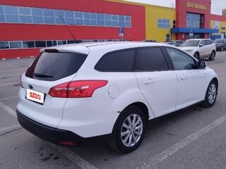 2015 Ford Focus III Рестайлинг, белый, 680000 рублей, вид 3