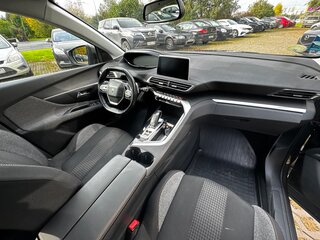 2019 Peugeot 3008 II, зелёный, 1650000 рублей, вид 5