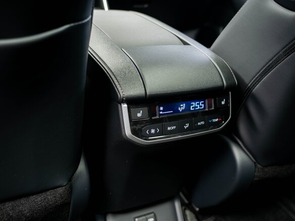 2025 Toyota Highlander IV (XU70), белый - вид 10