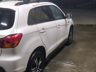 2012 Mitsubishi ASX I Рестайлинг, белый, 1069000 рублей, вид 5