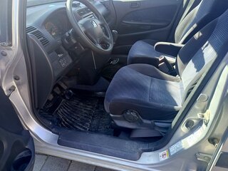 2002 Honda Stream I, серый, 550000 рублей, вид 5