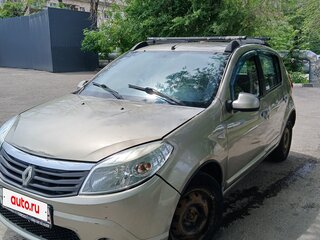 2010 Renault Sandero I, бежевый, 450000 рублей, вид 1