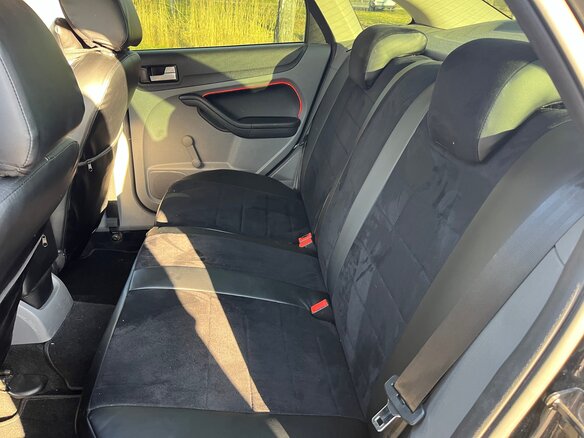 2009 Ford Focus II Рестайлинг, чёрный, 650000 рублей - вид 9