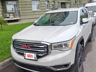 2018 GMC Acadia II, белый, 1200000 рублей, вид 1