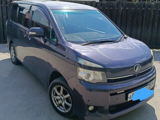 2010 Toyota Voxy II (R70), фиолетовый, 1380000 рублей, вид 4
