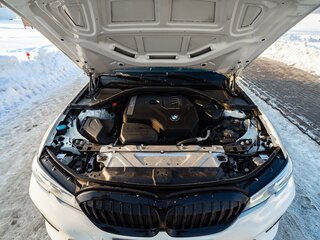 2020 BMW 3 серии 330i xDrive VII (G2x), белый, 2740000 рублей, вид 3
