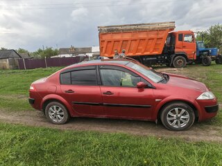 2004 Renault Megane II, красный, 350000 рублей, вид 2