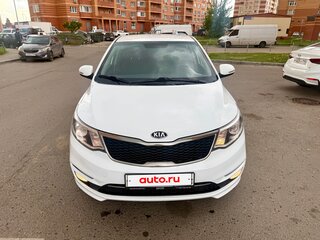 2015 Kia Rio III Рестайлинг, белый, 895000 рублей, вид 2
