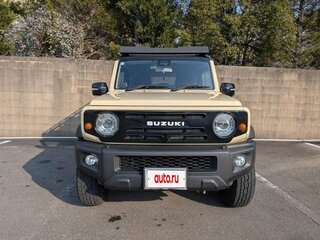 2023 Suzuki Jimny Sierra IV, бежевый, 1780000 рублей, вид 2