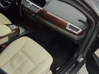 2005 BMW 7 серии 740i IV (E65/E66) Рестайлинг, серый, 990000 рублей, вид 5
