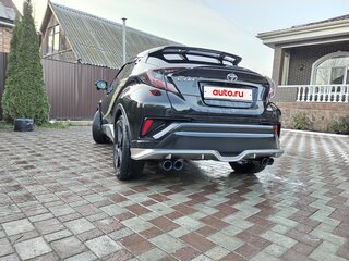 2017 Toyota C-HR I, чёрный, 2100000 рублей, вид 4