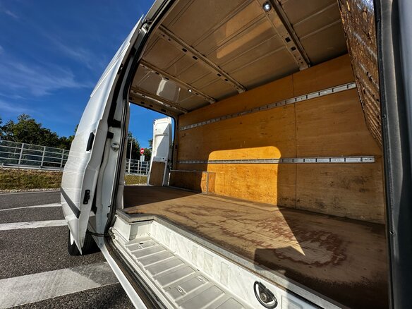 2009 Ford Transit, белый - вид 20