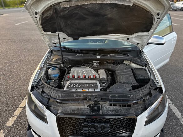 2009 Audi A3 II (8P) Рестайлинг 2, белый, 1350000 рублей - вид 13