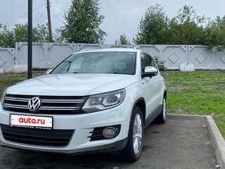 2015 Volkswagen Tiguan I Рестайлинг, белый, 1650000 рублей, вид 1