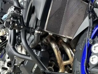 2015 Yamaha MT-09 Tracer (FJ-09), серебристый, 660000 рублей, вид 4