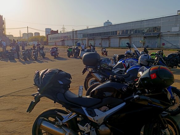 2014 Honda VFR 800, чёрный, 670000 рублей - вид 2