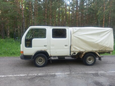 1998 Nissan Atlas, белый, 1450000 рублей, вид 3