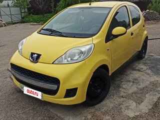 2008 Peugeot 107 I, жёлтый, 225000 рублей, вид 1