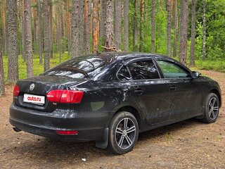 2013 Volkswagen Jetta VI, чёрный, 780000 рублей, вид 3