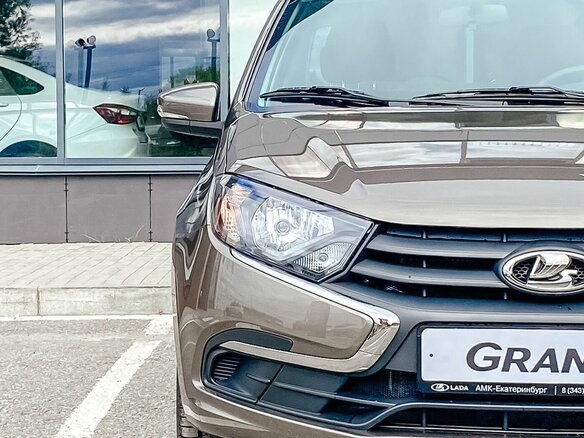 2025 Lada (ВАЗ) Granta I Рестайлинг, коричневый, 1088000 рублей - вид 2
